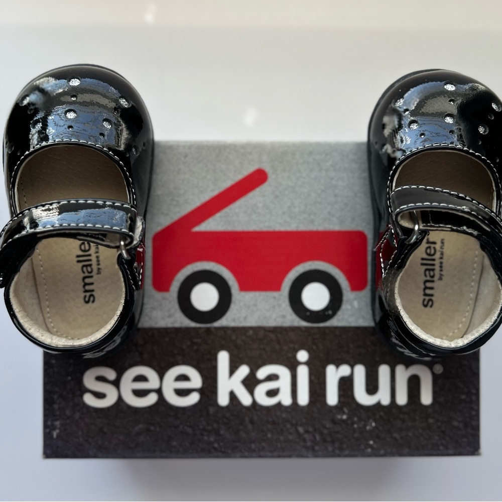 see kai run baby girl shoes size US 3, EU 19